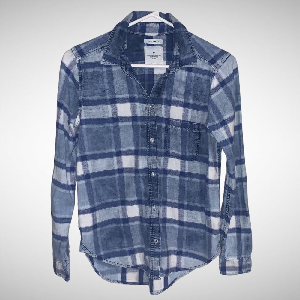 American Eagle White and Blue Flannel